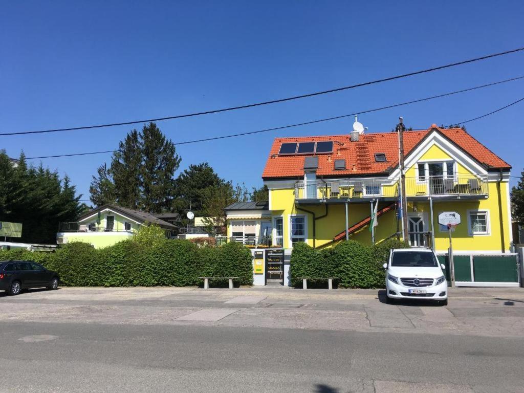 Ajo Lake View Apartment - Self-Check-In Wien Exteriör bild