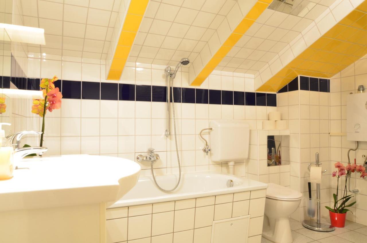 Ajo Lake View Apartment - Self-Check-In Wien Exteriör bild