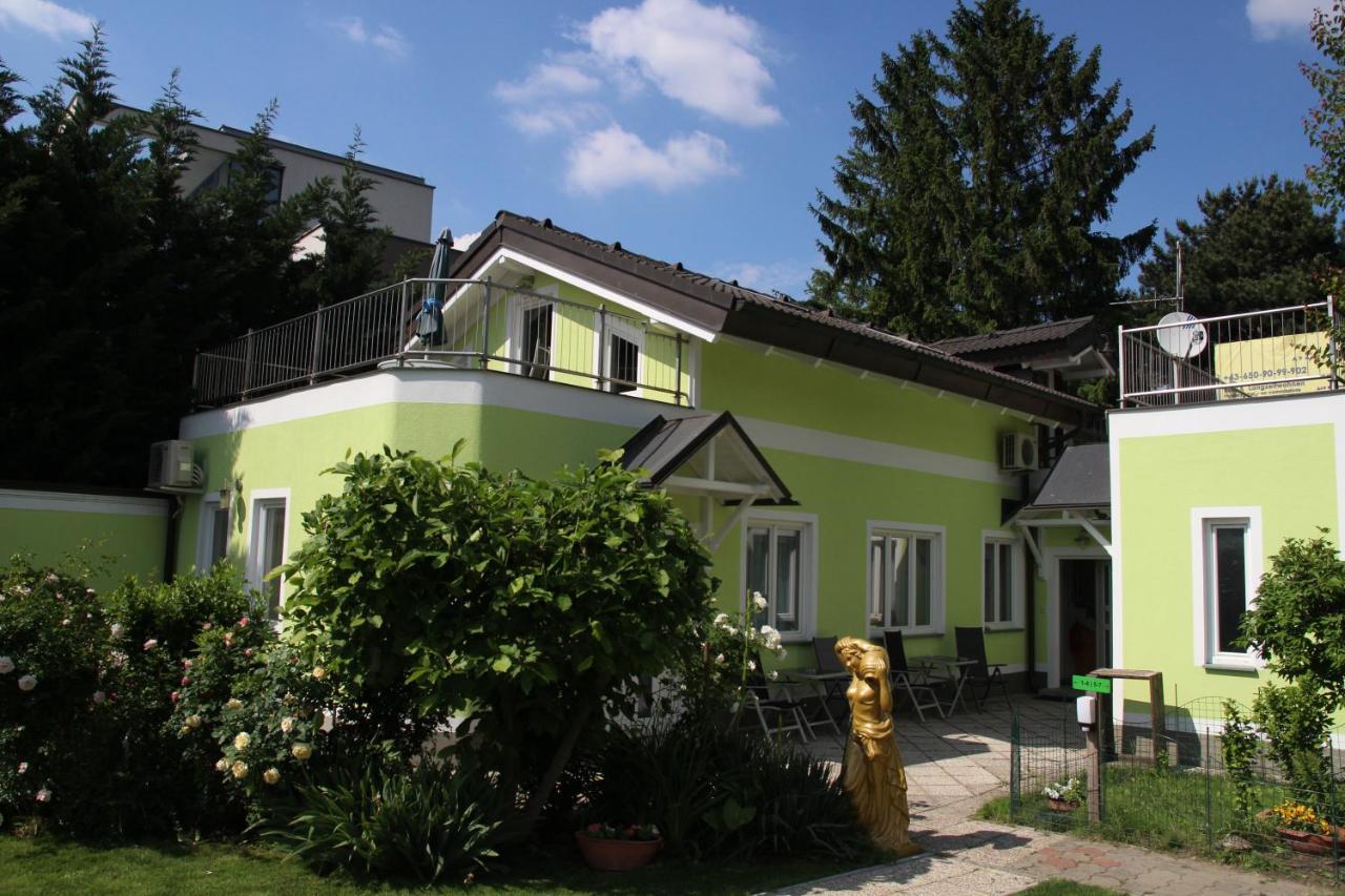 Ajo Lake View Apartment - Self-Check-In Wien Exteriör bild